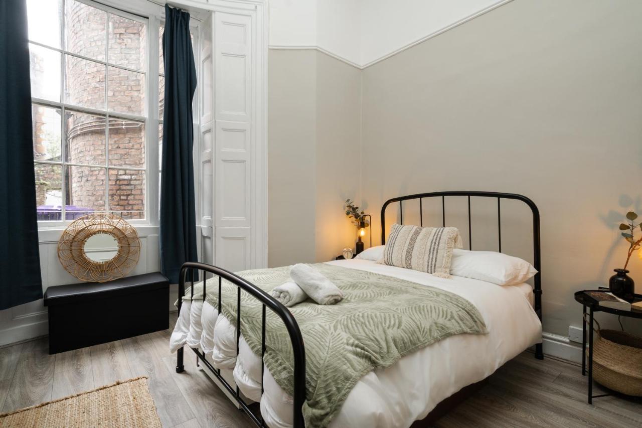 Rodney Street Townhouse & Apartments, & Stylish Apartment *