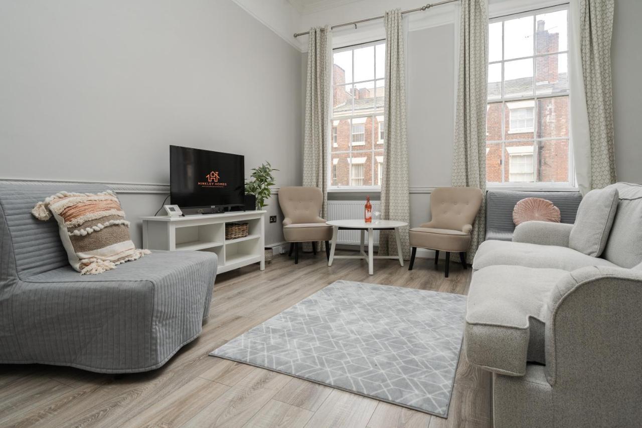 Rodney Street Townhouse & Apartments, & Stylish Apartment
