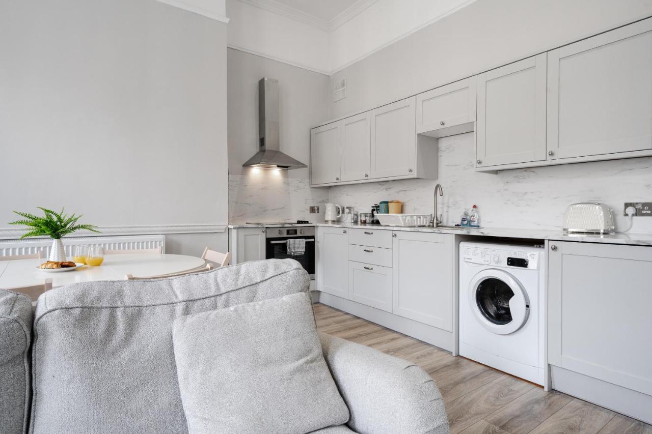 Rodney Street Townhouse & Apartments, & Stylish