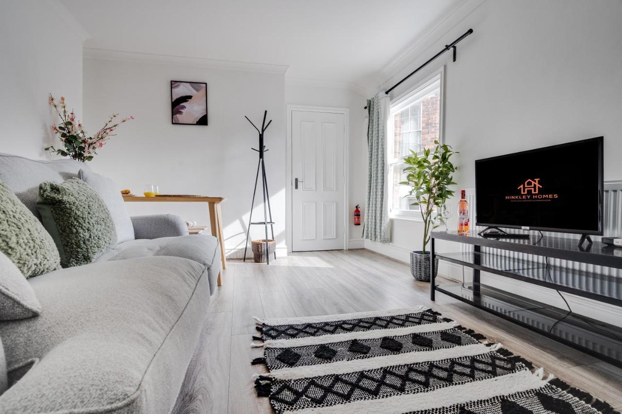 Rodney Street Townhouse & Apartments, & Stylish Apartment Liverpool